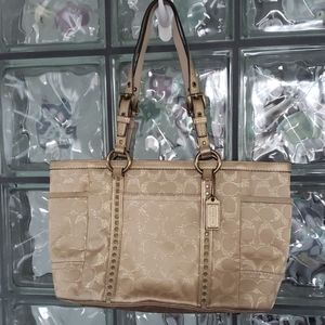 Coach Tote